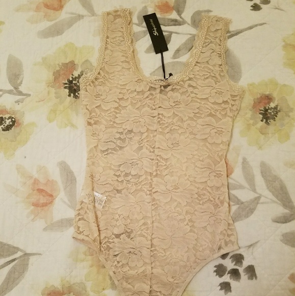 Lace snap bodysuit - Picture 2 of 4